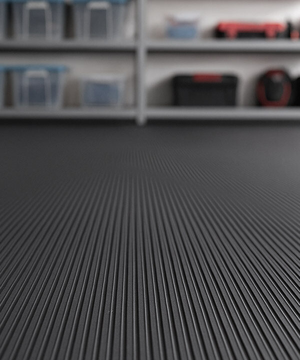 ΔΑΠΕΔΟ ΚΑΟΥΤΣΟΥΚ 9003 3mm STRIPES ΧΙΛΙΟΡΙΓΟ 1.2Μ NewPlan